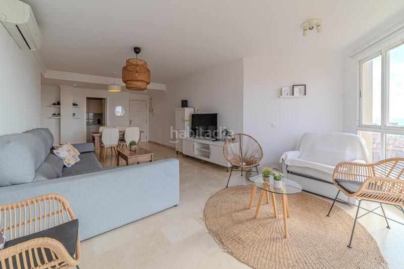 Foto 1f81d014-a11c-419f-a48e-d455779dc3df. Penthouse with parking pool in Centro ciudad Fuengirola