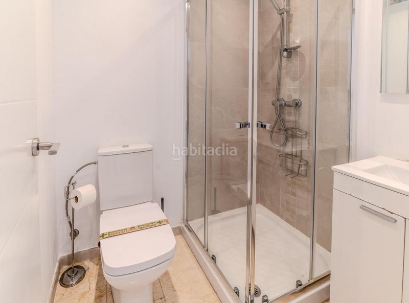 Foto fb34d8d3-7a2f-4876-a514-22433a7dfc76. Penthouse with parking pool in Centro ciudad Fuengirola