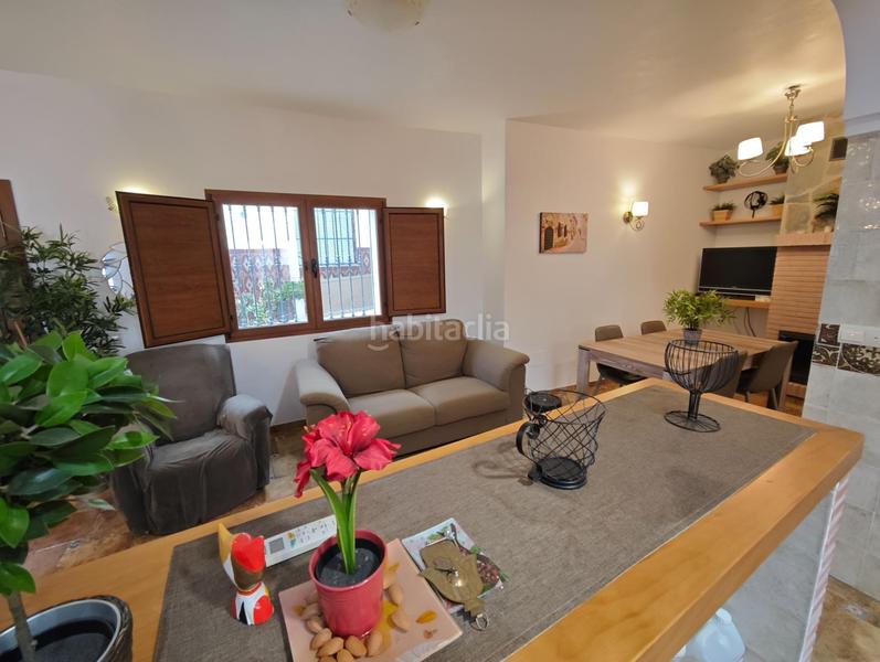 Foto 649e872a-3f12-420c-8db5-d6716987e07a. Casa adossada a Guaro