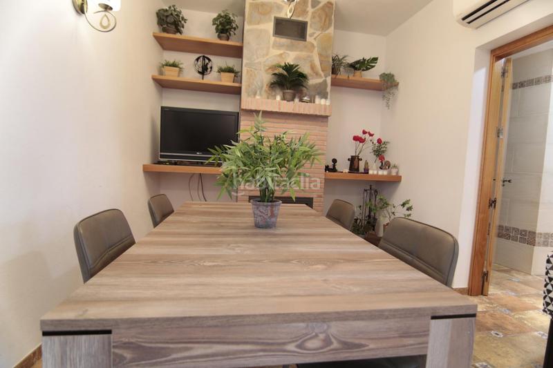 Foto af38c2e0-3ee5-4a96-9edf-d4a57a10f965. Casa adossada a Guaro