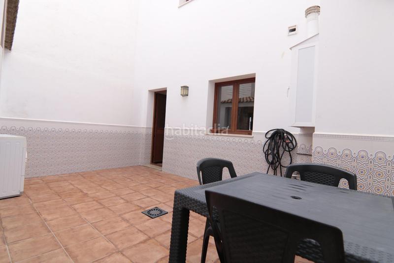 Foto df3b831a-9497-415a-a275-019193c0c9cb. Casa adossada a Guaro