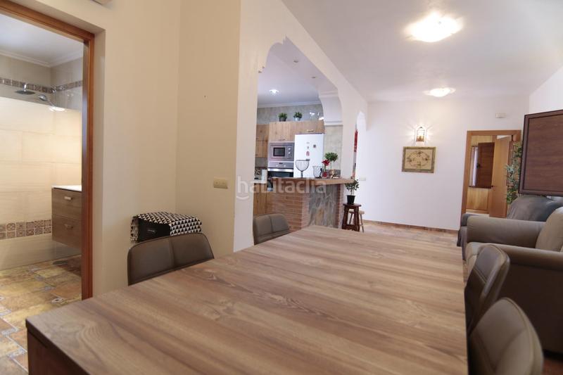 Foto e4b63c80-0f47-4ddc-93c7-c9fc830cc08b. Casa adossada a Guaro