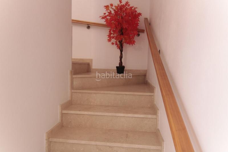 Foto f40d9178-f7f7-4119-9c5c-2cab73020f4e. Casa adossada a Guaro