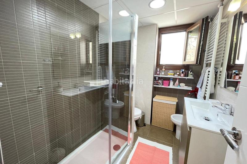 Foto 2edf2492-3553-4449-9a00-a644f83f8221. Miete chalet in Colmenar