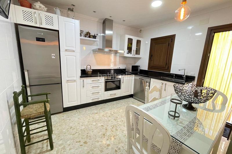 Foto 96fa8cb5-b4ec-40e8-9d99-5892d01521a5. Miete chalet in Colmenar