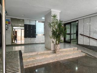 Pis  Pasaje noblejas. Vive a escasos metros del centro de malága y de la playa.