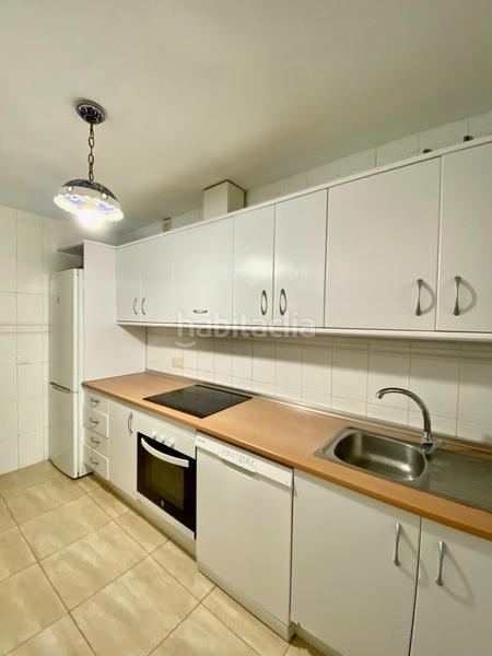 Foto fe2fa00d-61af-4062-9f7e-bf5ec0971726. Pis amb aparcament a Torre de Benagalbón Rincón de la Victoria