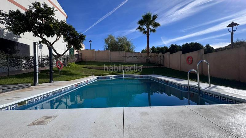 Foto 9ac4486b-b483-400a-8277-58bf447866e2. Casa adossada amb aparcament a Colmenar