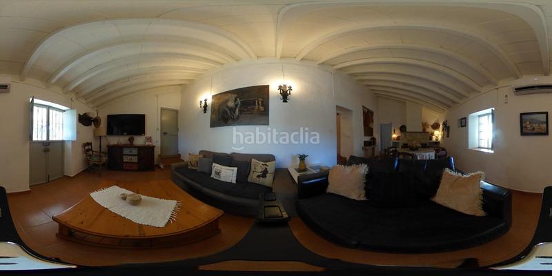 Foto 543c4ca0-f3dc-461f-b73f-17a161f2122f. Mas avec parking piscine dans Casabermeja