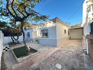 Chalet in Camino Camino de Santa Inés