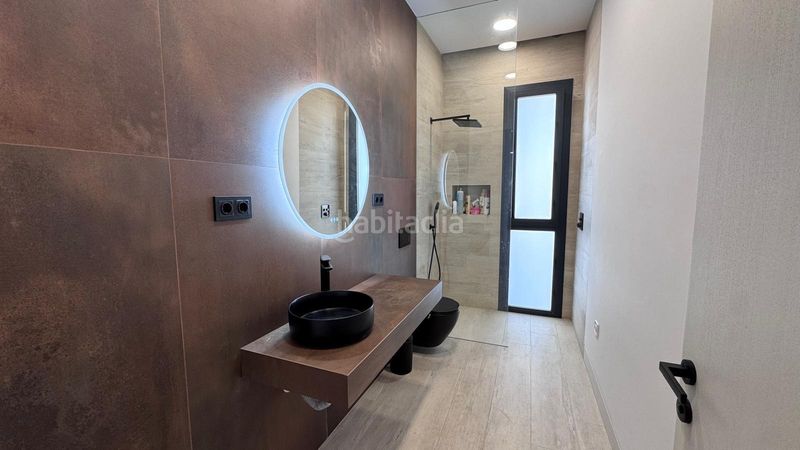 Foto ea3b9822-6343-4784-a6da-4ab1f3412c38. Xalet amb calefacció aparcament piscina a Colmenar