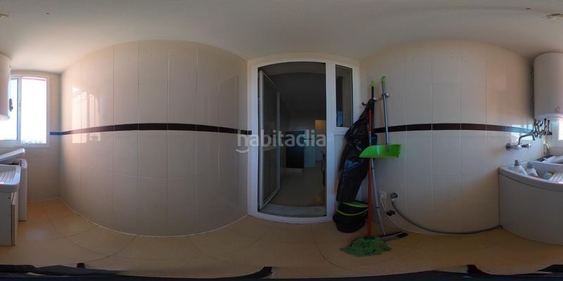 Foto 567403bc-9569-434e-805d-89e1361bfb61. Apartament amb aparcament a Cerrado de Calderón - Hacienda Paredes Málaga