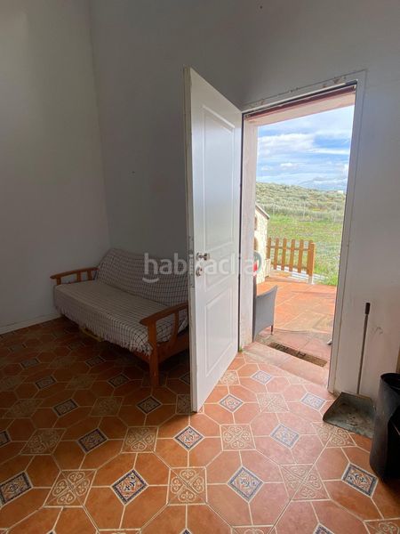 Foto 49e2d4a4-57b2-4da9-b807-54b98a1a36f8. Masia amb aparcament a Riogordo