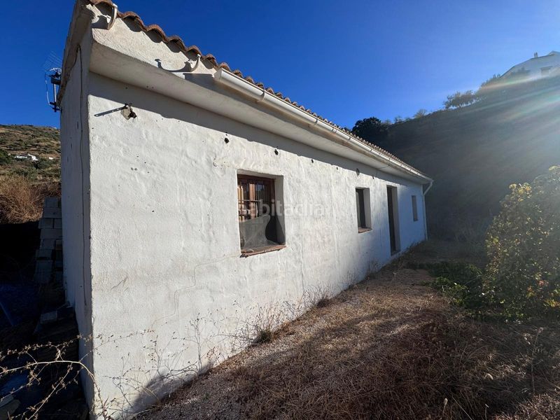 Foto f128de91-5a13-47c9-822b-b0815c7d7969. Terreny residencial a Riogordo