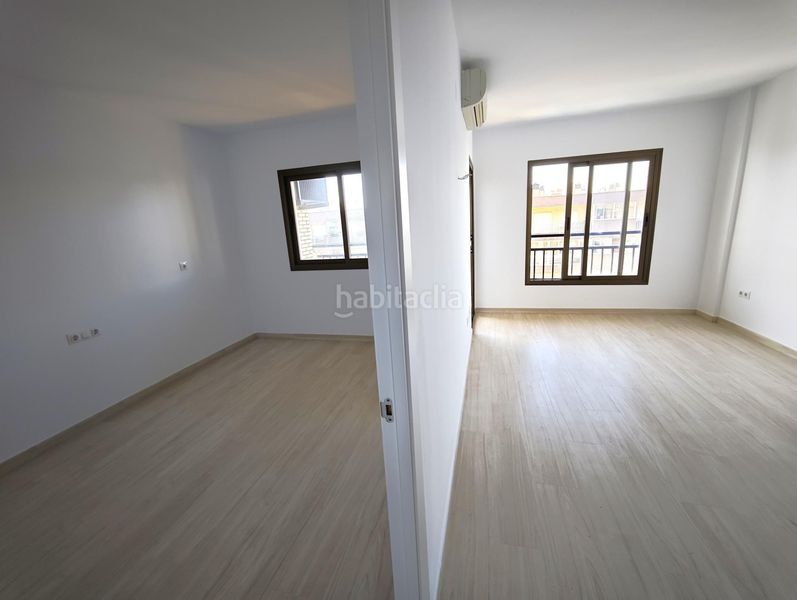 Foto 5fbc0726-bcb7-479c-8348-b2f9f46a4f3a. Apartament a Las Gaviotas - Carvajal Fuengirola