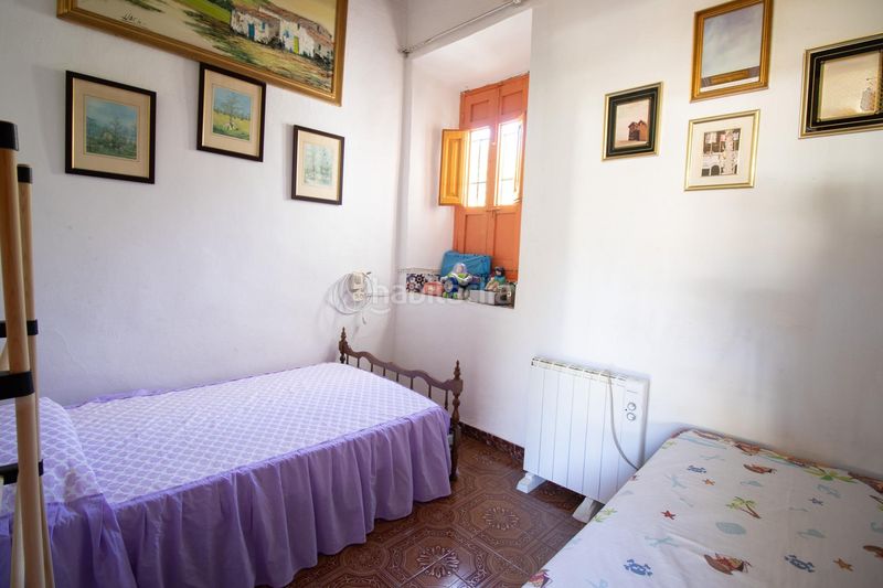 Foto 212b862a-927b-44b3-9e1d-731fd70d59d2. Masia amb aparcament a Árchez