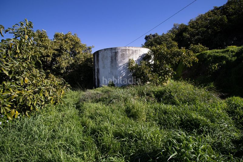 Foto 8c82dec7-f067-4af7-be85-0e08b762da98. Masia amb aparcament a Árchez