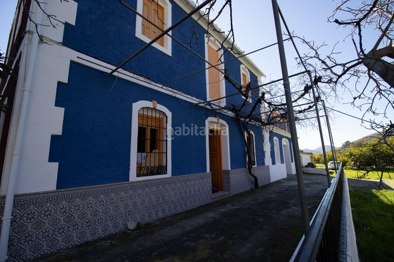 Foto a57b2af8-55ab-468f-865e-ccbeb3cf875d. Masia amb aparcament a Árchez