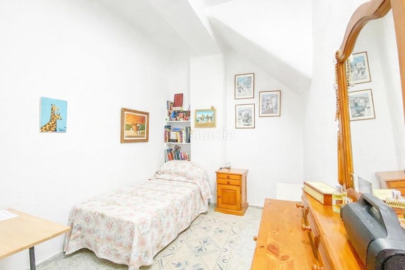 Foto 4984f466-a7c5-4c68-9496-03ecad849e70. Casa amb aparcament a Frigiliana