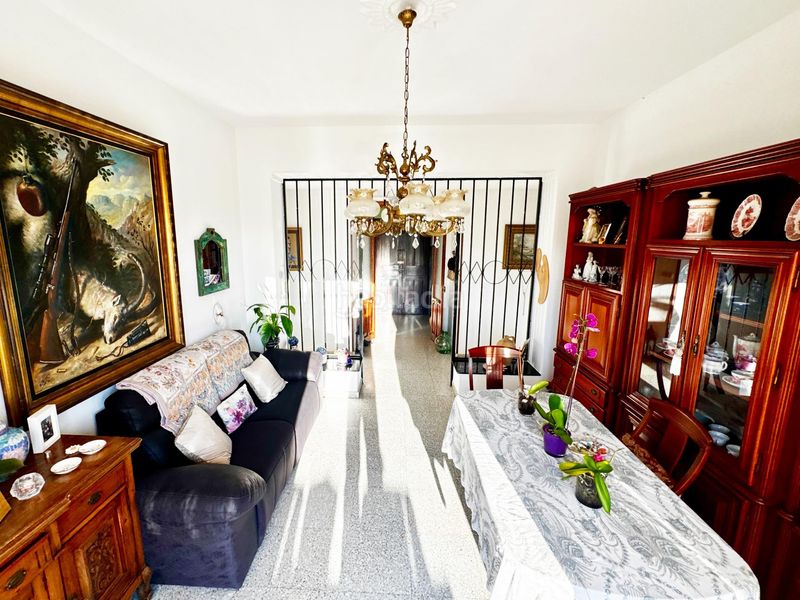 Foto 86c0b815-1e4a-48b2-bc3a-60b7fab92f19. Casa amb aparcament a Frigiliana