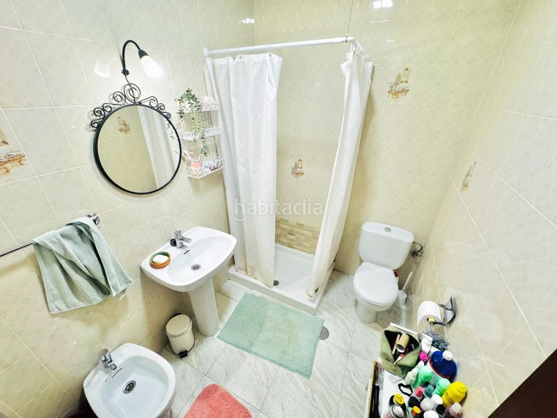 Foto f2bb3c30-7f8d-45d6-836a-9e3c3e0d99b6. Casa amb aparcament a Frigiliana