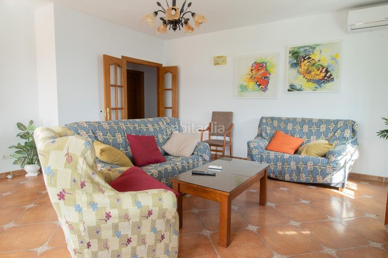 Foto 1117d1cf-0529-4f5a-8c1c-dfc9fce5c0c9. Xalet amb aparcament a Cómpeta