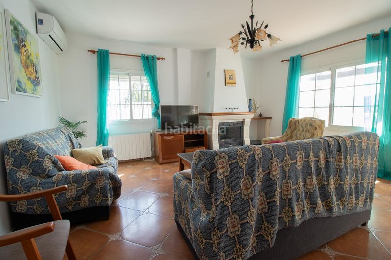 Foto d676e324-ad79-4511-8157-420a9a2cbc2b. Xalet amb aparcament a Cómpeta