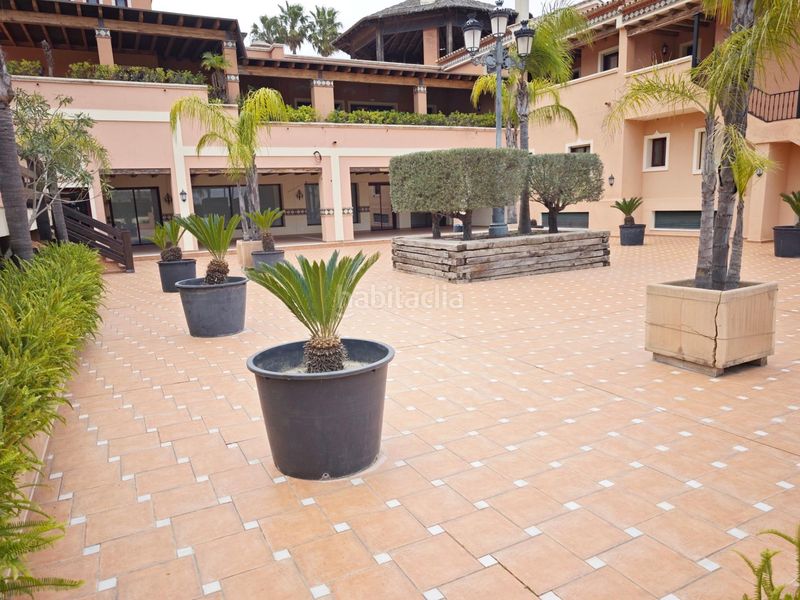 Foto e0e763fd-b077-4083-86d7-5abe4d1aeb87. Casa aparellada amb aparcament piscina a Coín
