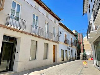 Terreno residenziale  Calle carrera. Solar urbano céntrico con licencia de obra y proyecto