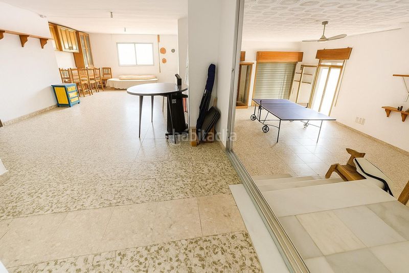 Foto 2efc7f57-a831-4521-83d4-22e15649ddac. Edificio in Centro Salobreña