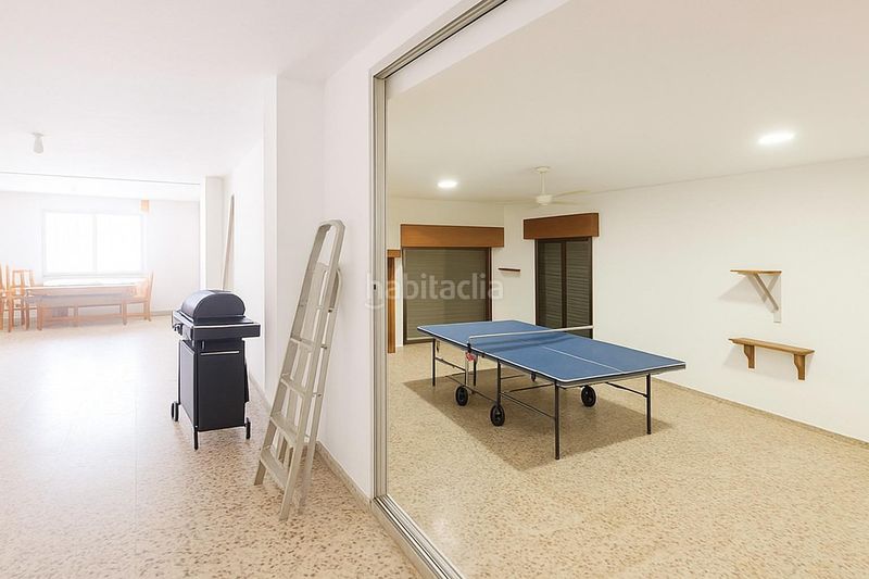 Foto 5083ebd4-f3b1-4346-8a27-958e3c28cf09. Edificio in Centro Salobreña