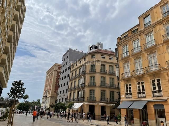 Foto 44094788-b8e1-4586-9e13-d3dcec05a96e. Aparcament cotxe a Centro Histórico Málaga