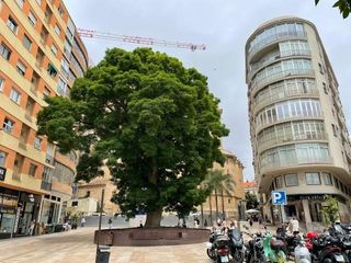 Aparcament cotxe  Calle del postigo de los abades. Garaje doble en el centro histórico