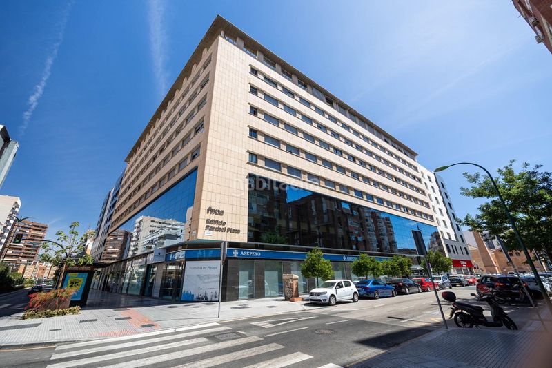 Foto a3d043ac-7964-41b0-9dca-4cd793991fd6. Apartament amb aparcament a Perchel Sur - Plaza de Toros Vieja Málaga