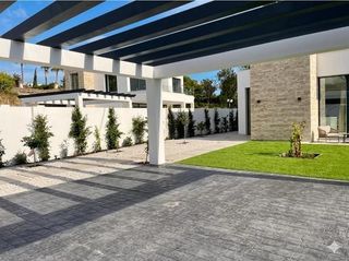 Chalet  Calle emilio de prado. Exclusiva villa contemporánea en atalaya el refugio perfecto ent