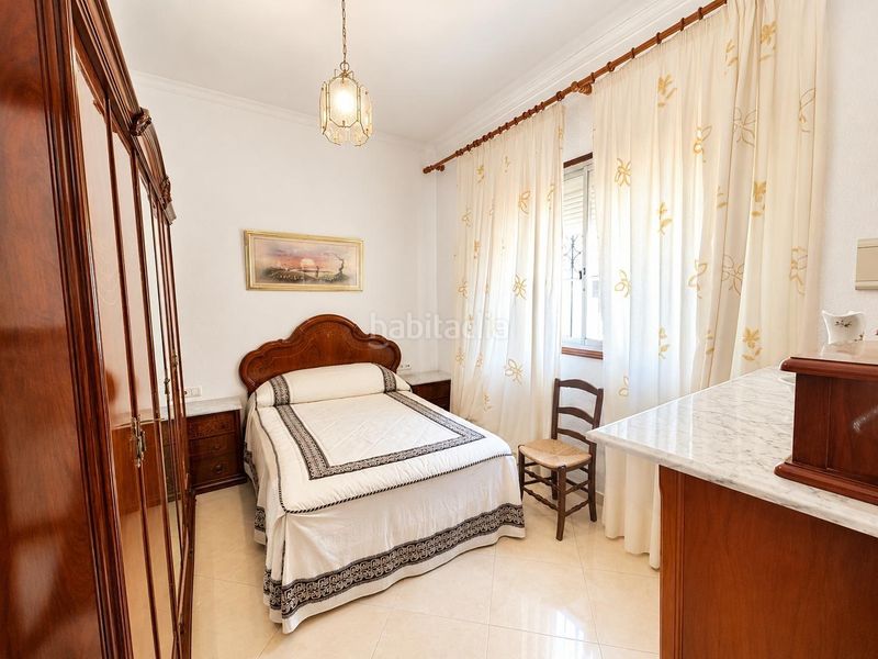 Foto 45bdecce-e08a-475c-be8d-450e0e39e454. Casa a La Trinidad Málaga