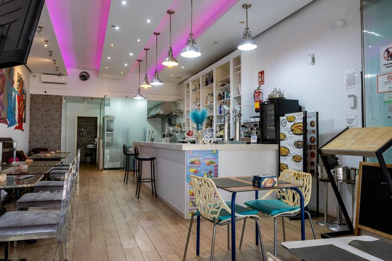 Foto cb21ebe1-0af6-4f6e-8369-4a18f22506ae. Local commercial dans calle antonio navajas ruiz 2 dans Torremolinos