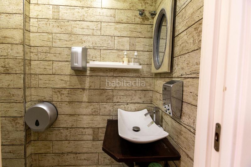 Foto d1cde3d4-08c8-4301-9982-6b05721ae905. Local commercial dans calle antonio navajas ruiz 2 dans Torremolinos