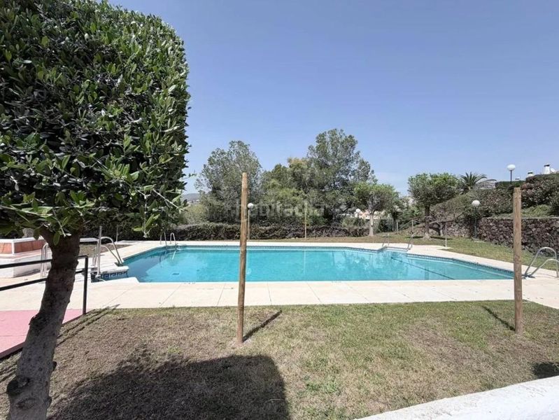Foto 22c3fd04-633d-44fc-9ccc-312f467c8043. Casa adossada amb aparcament piscina a Añoreta Golf - Paraíso del Sol Rincón de la Victoria