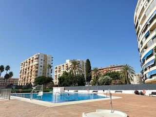 Apartament a Calle gamba 1. Piso 2 dormitorios en el centro de torre del mar!