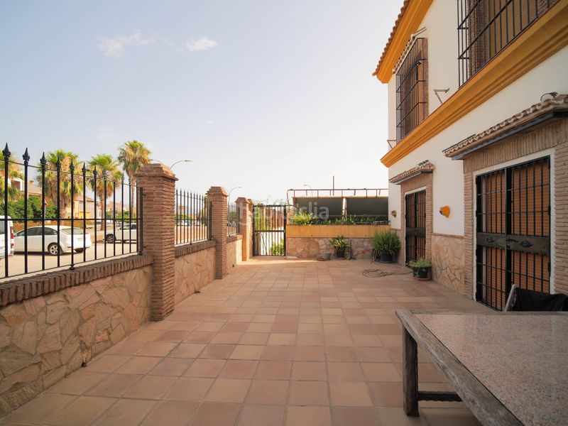 Foto ab2bcee3-9358-4a60-ac1d-df4ba8e48e3d. Edificio gran oportunidad hostal en el centro en Pizarra