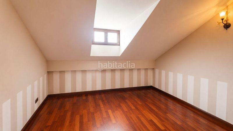 Foto 4e661675-bd77-4289-be4c-8a970451d39a. Casa con parcheggio in Colmenar