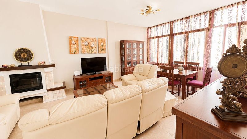 Foto a1bd2b90-c51b-46c7-aa85-06728fd740b7. Casa con parcheggio in Colmenar