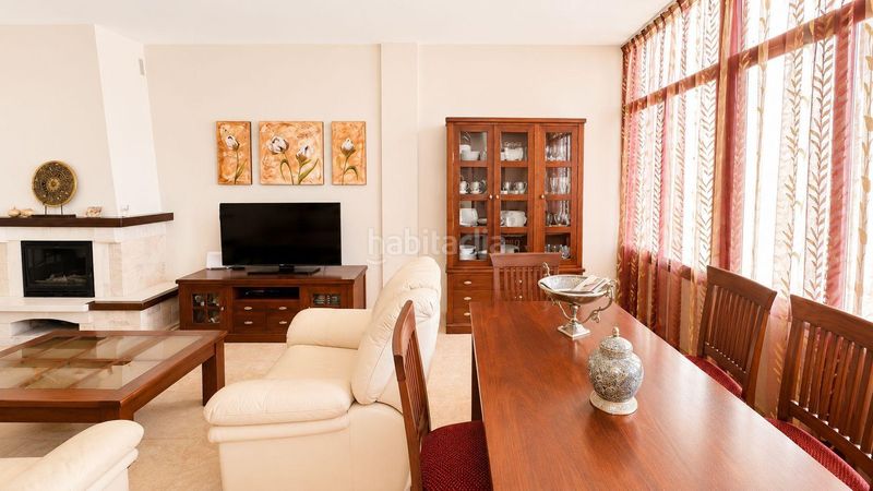 Foto b4e38a31-ee1c-4cb7-8933-8e0c1c159f72. Casa con parcheggio in Colmenar