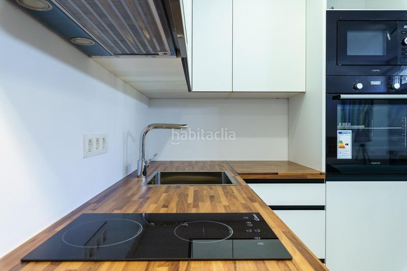 Foto b43c663b-4ead-4a75-a433-d78fd8ba2576. Location studio dans Conde de Ureña Málaga