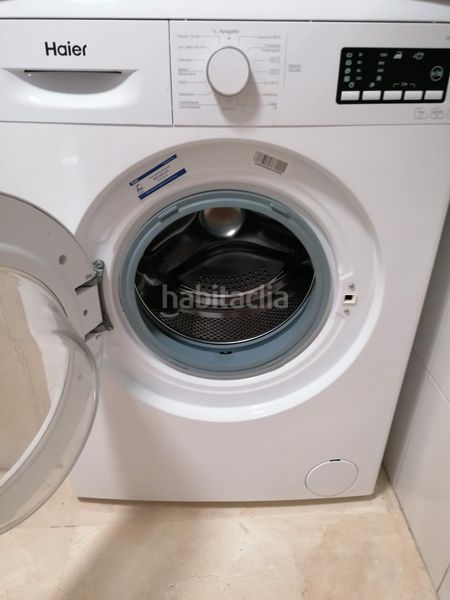 Foto b4a642f9-574e-4fcb-8e79-9deb45ab683a. Lloguer apartament amb calefacció a Suárez Málaga