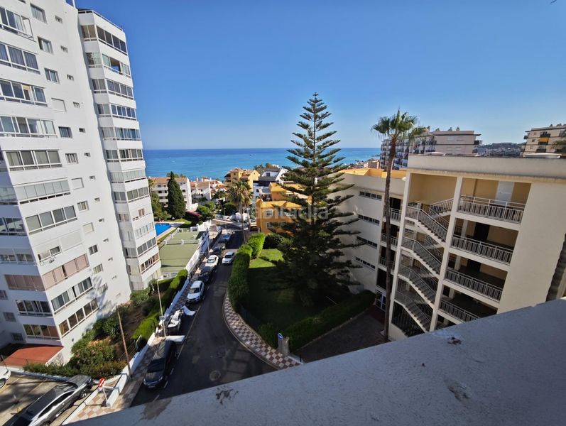 Foto 4042fb06-4196-41e9-b30c-ec0af58a1668. Àtic a avenida de los abedules 2 a Solymar Benalmádena
