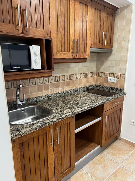 Foto f3eea6df-7a4c-45a0-bc34-7b8217863aaa. Apartament a avenida avenida gamonal a Parque de la Paloma Benalmádena