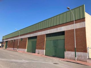 Affitto Capannone industriale in Calle estado 17. Nave con acceso directo al principal nodo logístico de málaga