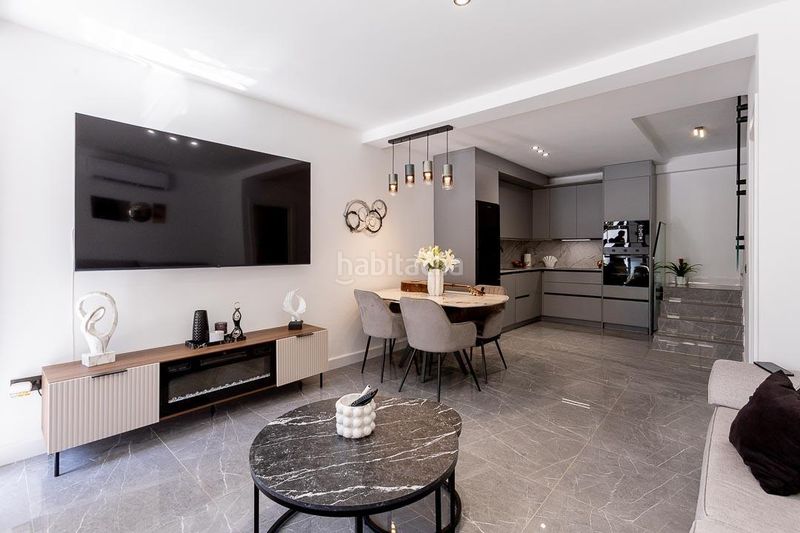 Foto 1b9c1524-4550-4b4b-a130-db0e65c8760a. Casa aparellada a San Alberto - La Alcubilla - Florisol Málaga